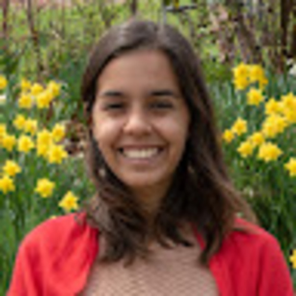 Meet your Posher, Gabriela - Picture 1 of 1